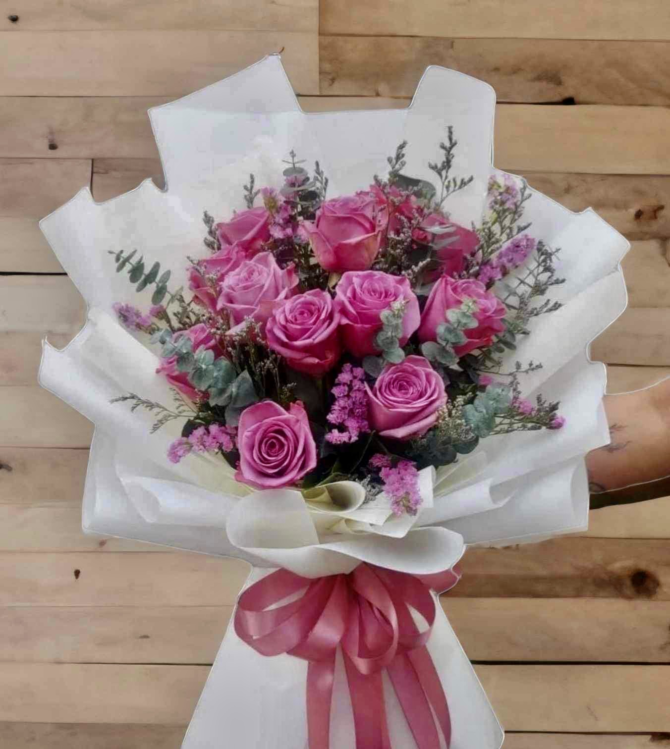 Ecuadorian Roses — Design 5