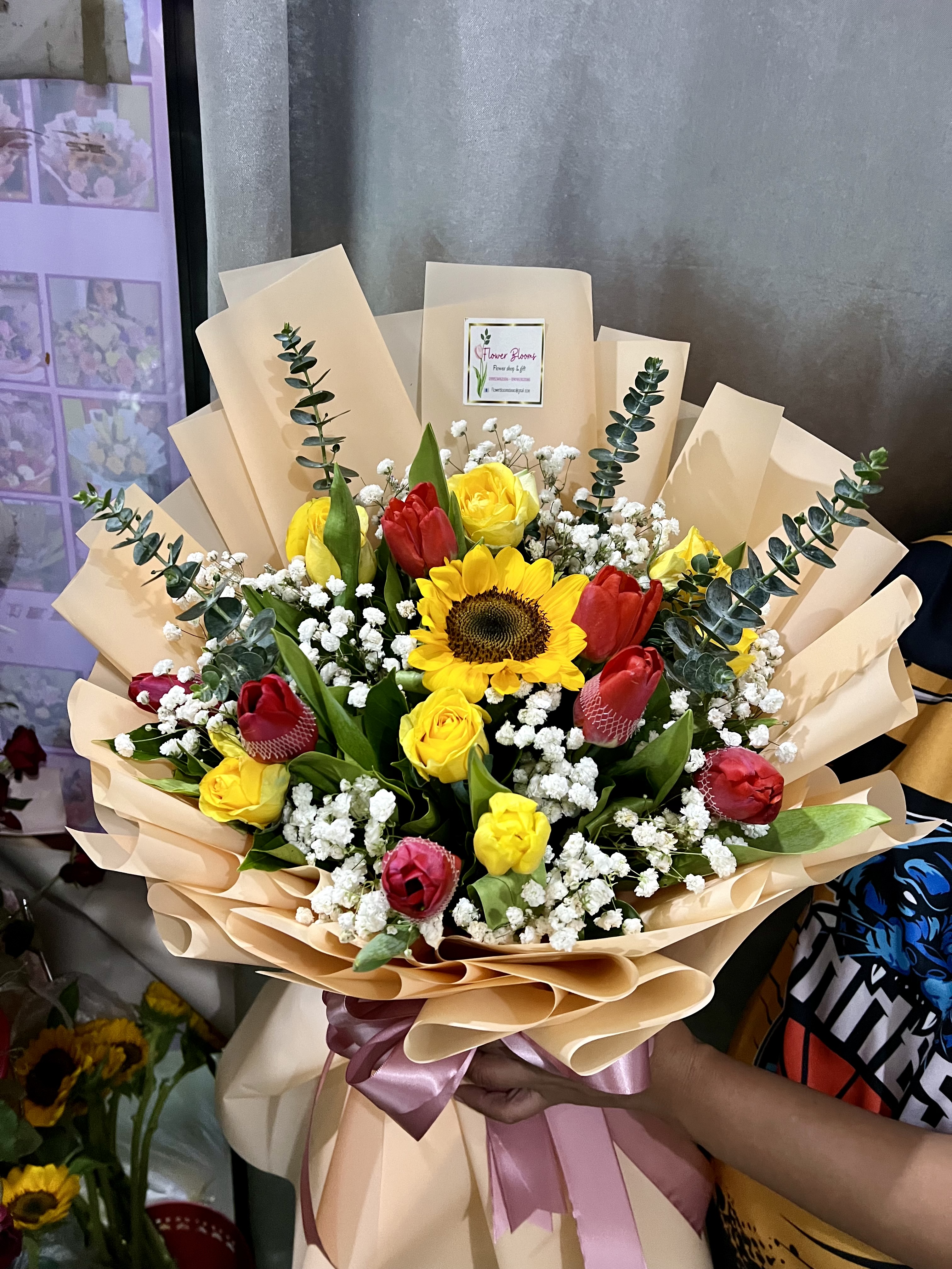 XL bouquet mixed spring flower — Design 3