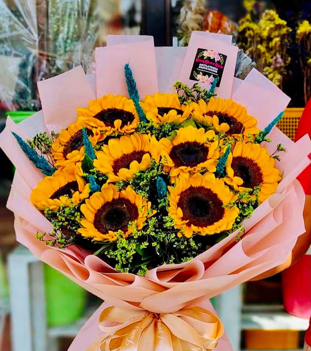 Golden Sunshine photo 2