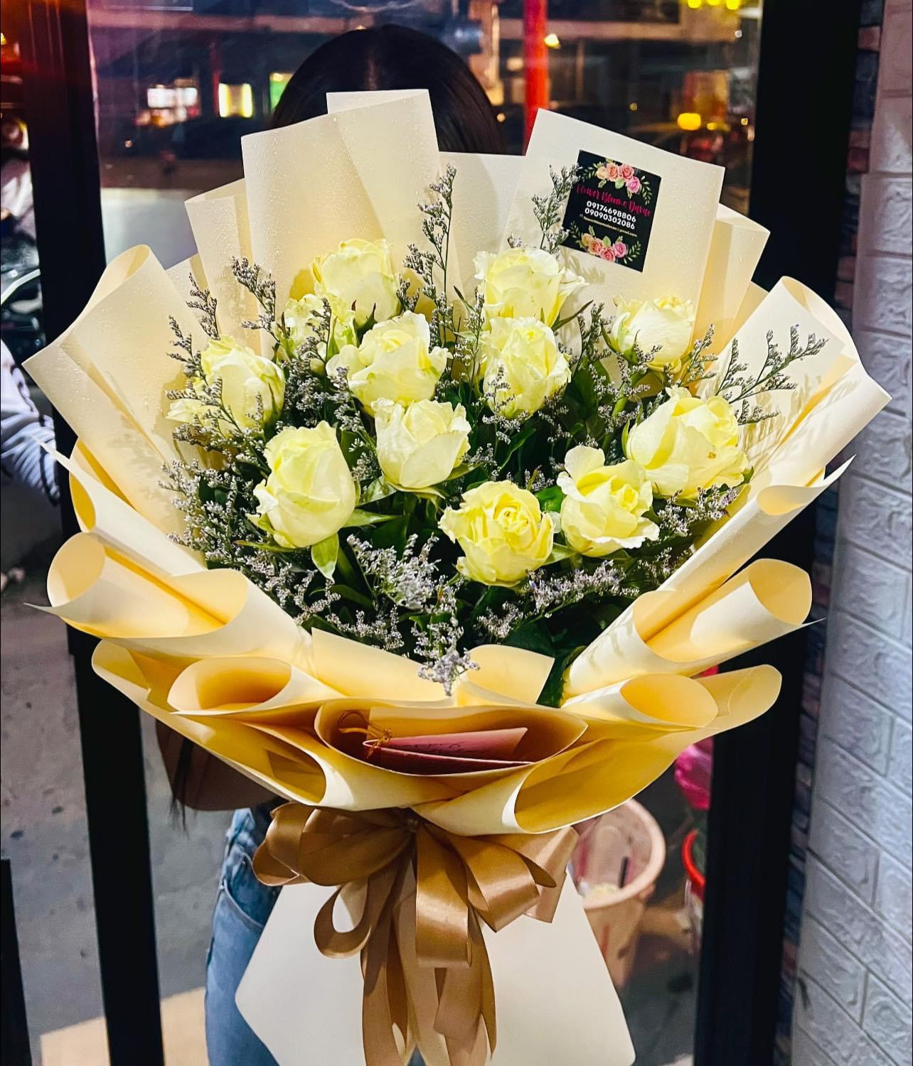 Yellow theme Roses bouquet