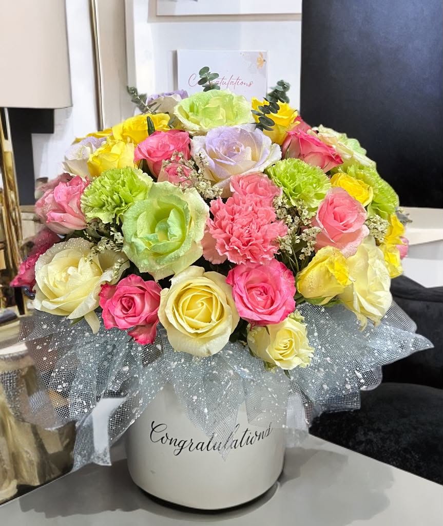 Premium flower in a box — Design 6