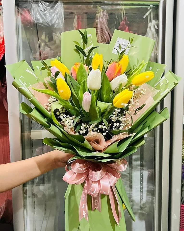 Tulips bouquet — Design 2